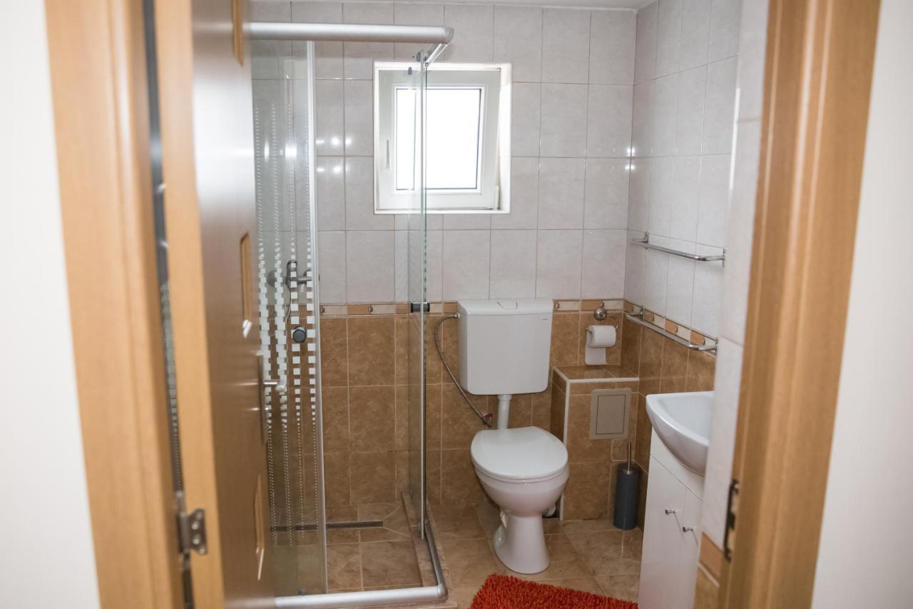 Apartament Beta Apartamento Bistriţa Exterior foto